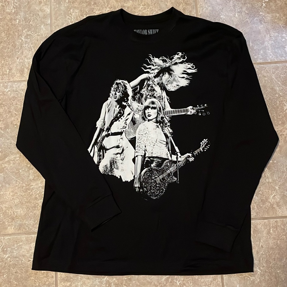 Taylor Swift Eras Tour Merch - Graphic Long Sleeve Black Shirt (Size XL)